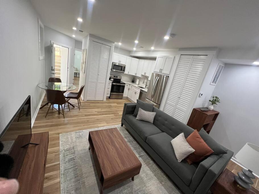 Apartment 2br Columbia Heights Walk 2 Metro & Shops Washington